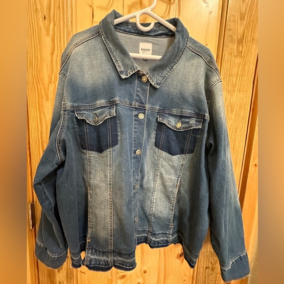 Kensie Jackets & Blazers - Women’s Kensie Jeans 3X Jean Jacket